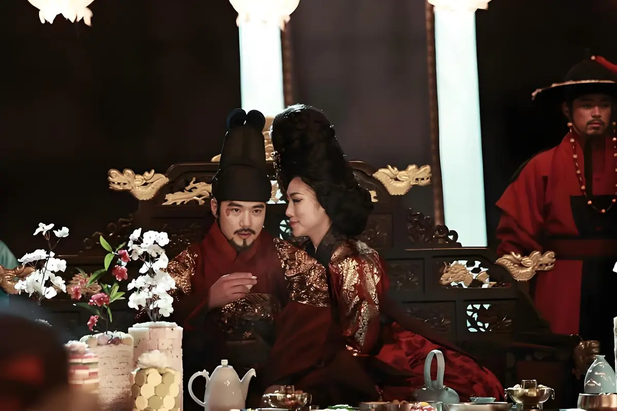 《奸臣》未删减版HD高清免费在线观看-奸臣完整版无广告播放-韩国爱情片资源