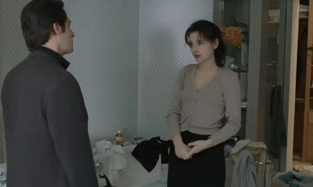 高清无删减《所有的人都无知》维吉妮·拉朵嫣主演-未删减免费高清在线观看-所有的人都无知全集完整版-珍藏版法国电影HD中字