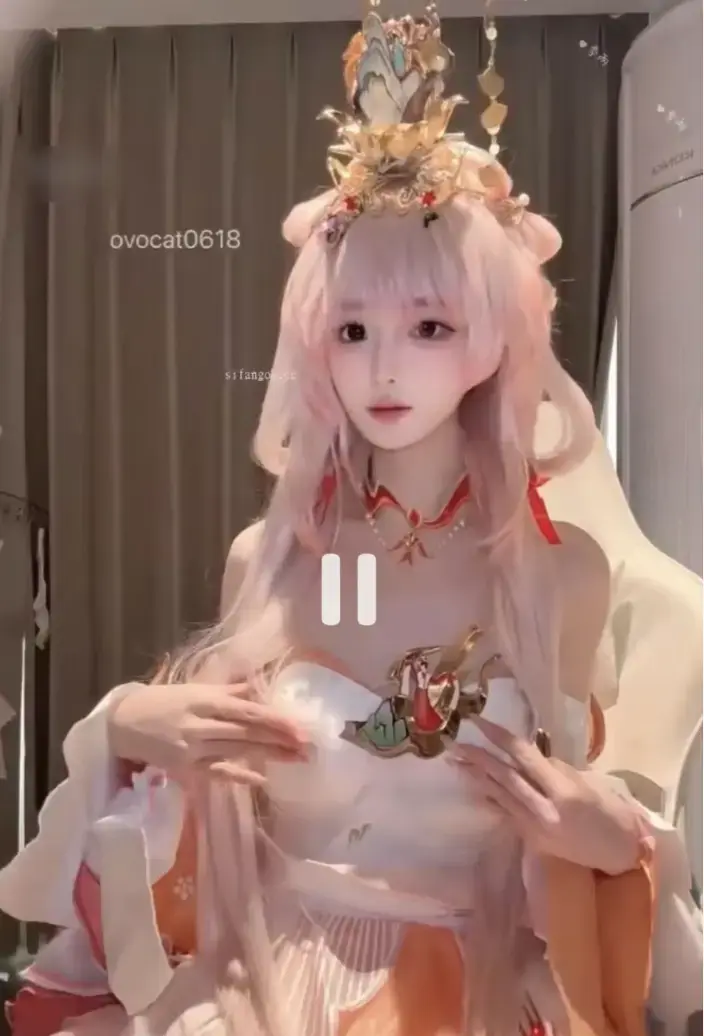 《季雨西施cosplay白天鹅原视频资源及热门黑料高清cos作品合集》相关资源图片